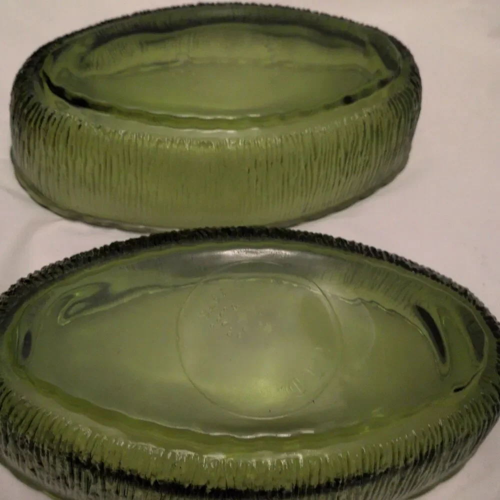 Vintage 1975 FTD Avocado Green Oval Glass Bowls - Set of 2 Bark Textured Mid...